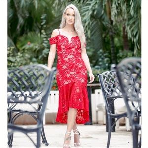 Last One! Lace MIDI Dress. Red. Polyester/Spandex. Size L